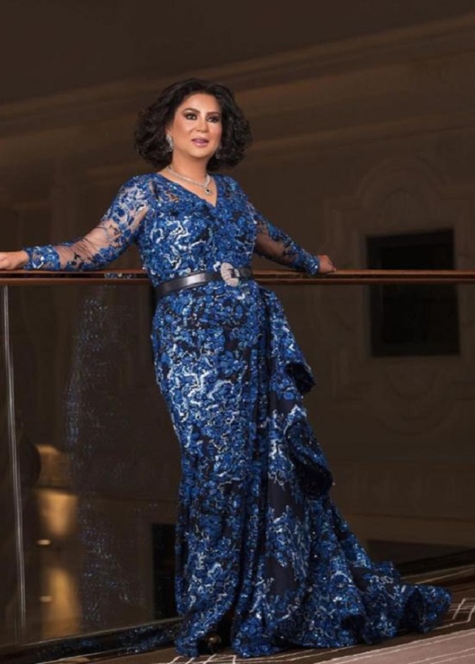  نوال الكويتية بفستان من زهير مراد