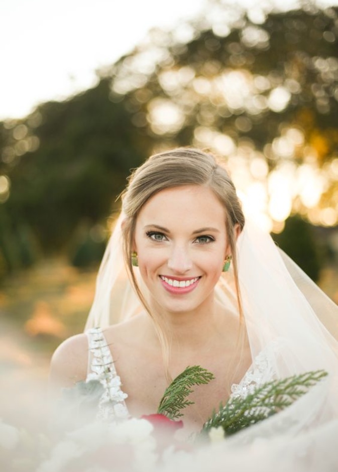  الماسكات الطبيعية المحضرة من مكونات طبيعية هي الطريقة الأفضل للعناية ببشرة العروس