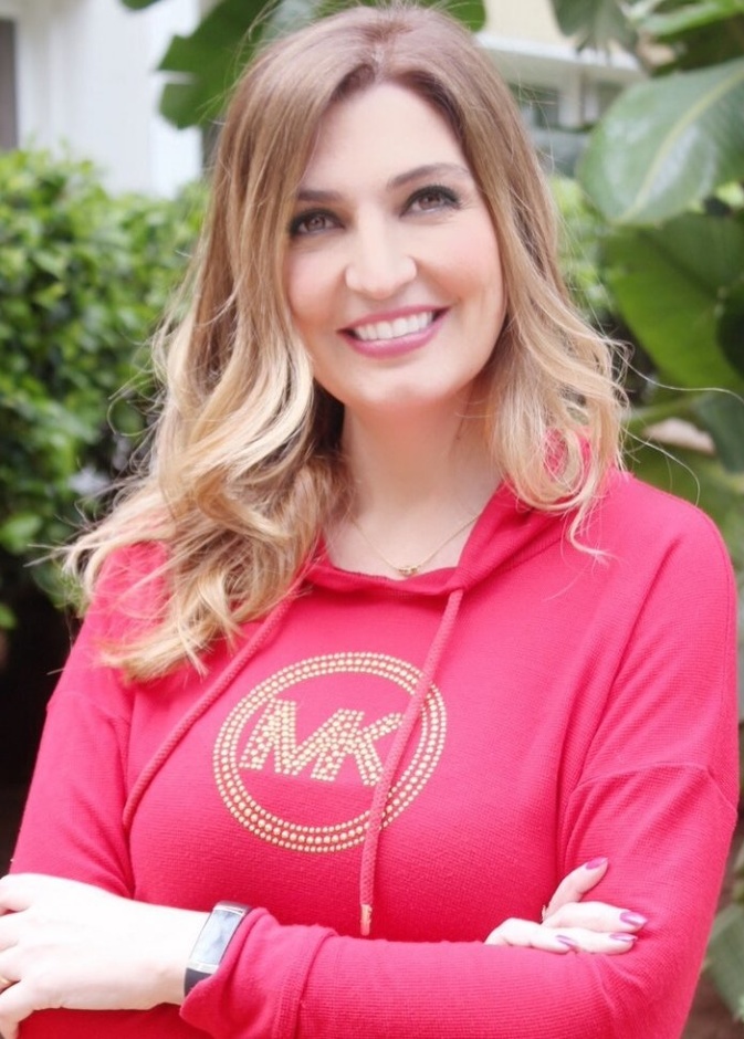  الدكتورة كارلا حبيب مراد الاخصائية في تغذية الأطفال ، ومحاضر في علوم التغذية في الجامعة الأميركية في بيروت