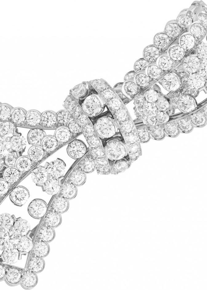 مجوهرات الزفاف الكلاسيكية من فان كليف أند آربلز