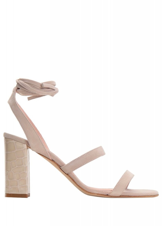 استقبل عيد الاضحى باطلالة مميزة من YOOX