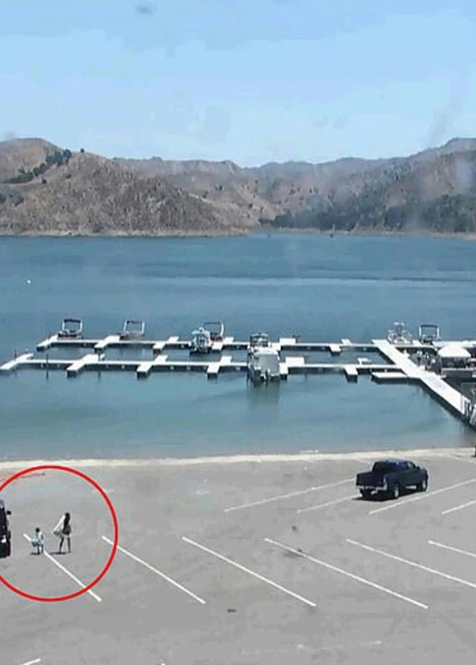 صور نايا ريفيرا و ابنها قبل الاختفاء 