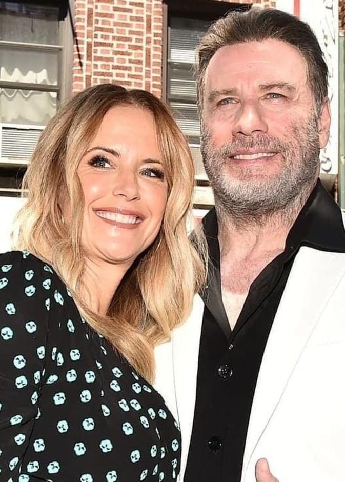 كيلي بريستون وجون ترافولتا