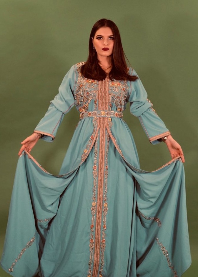 اجمل موديلات قفاطين مغربية لصيف 2020 على طريقة فاطمة قنبوع