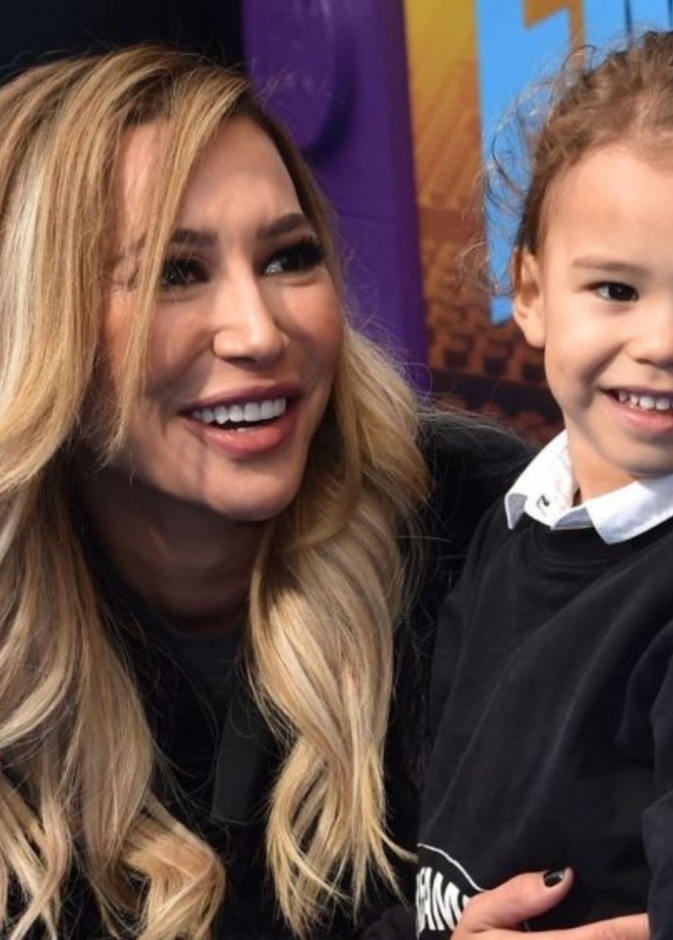 نايا وطفلها