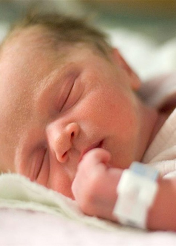 متى تنتهى أعراض الصفراء عند الاطفال حديثي الولادة