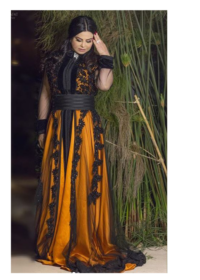  لطيفة رأفت بالقفطان الأنيق