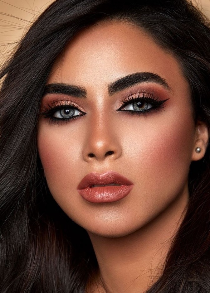  مكياج عيون خليجي باسلوب خبير التجميل فادي قطايا