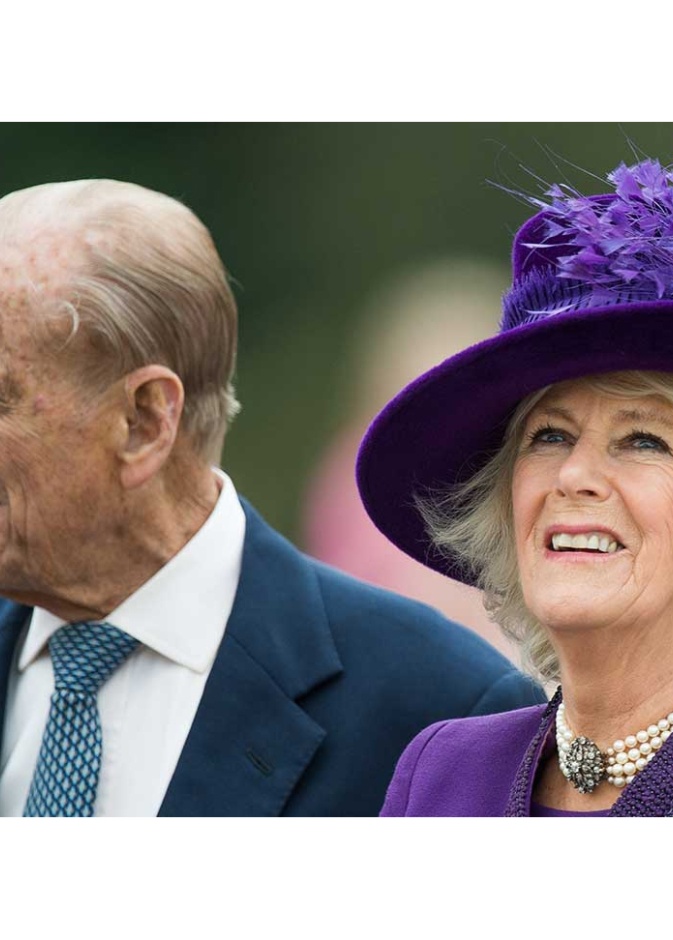 مراسم نقل مهام الأمير فيليب في فرقة البنادق إلى كاميلا دوقة كورنوال