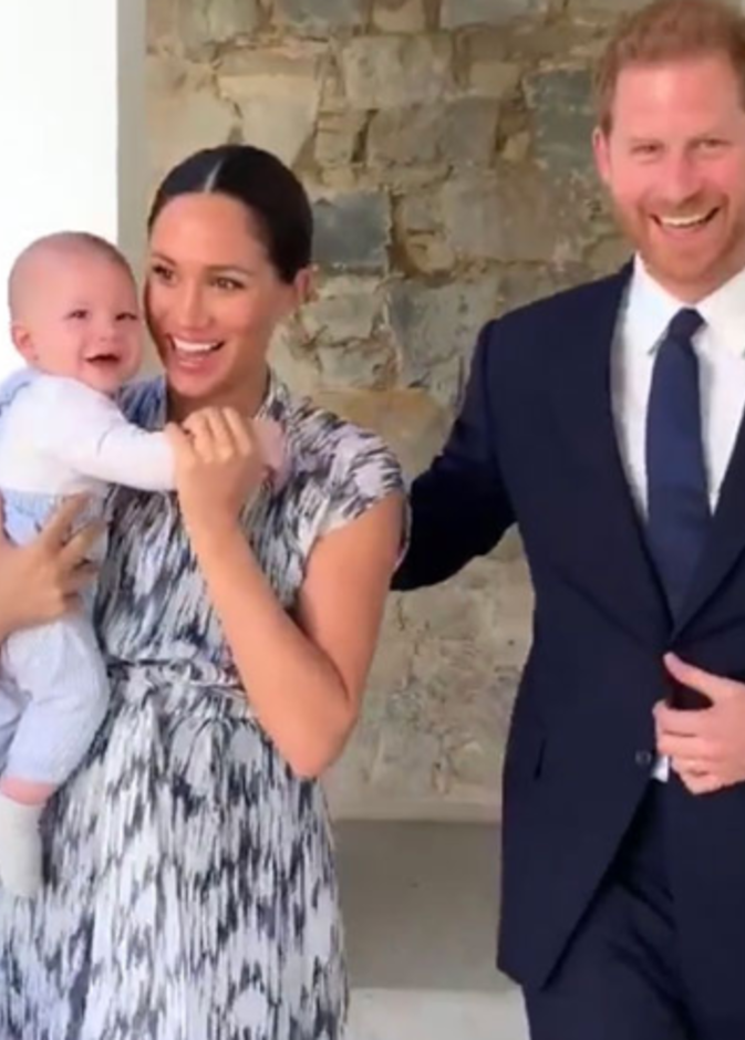 هاري وميغان يقاضيان مصوري باباراتزي لالتقاطهما صور لطفلهما باستخدام طائرات مسيرة