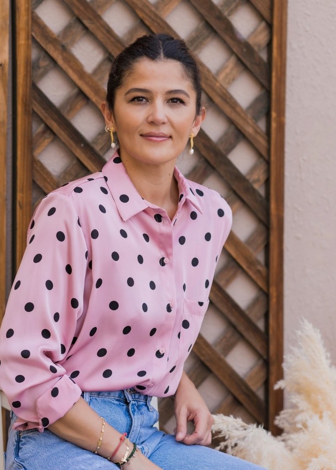 ريادية الأعمال ومنسقة الحفلات أزهار طاشكندي