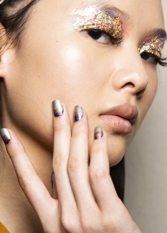 احدث صيحات مناكير مقلمة وبراق من Halpern