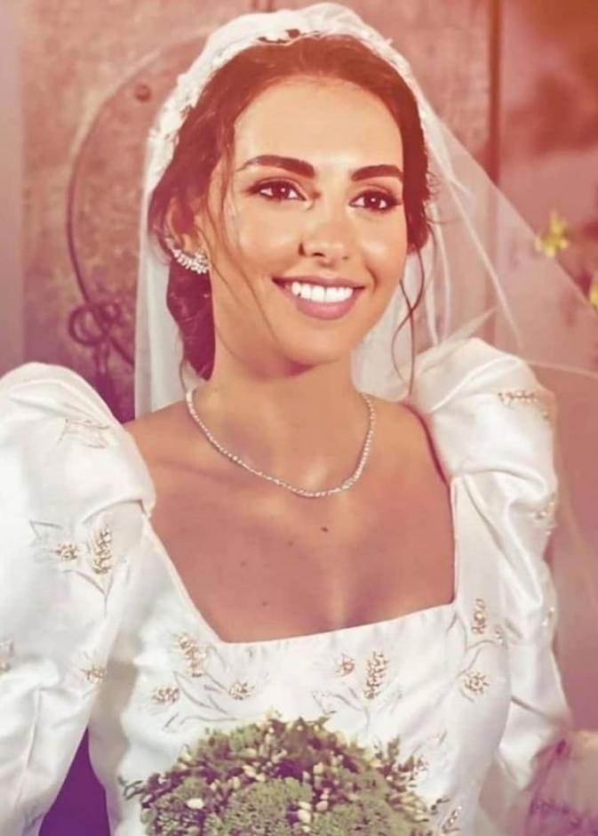 مكياج أنثوي بسيط يوم زفاف فالري أبو شقرا