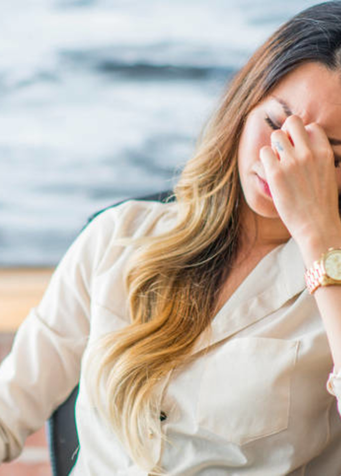 الإجهاد البدني يسبب الصداع المستمر