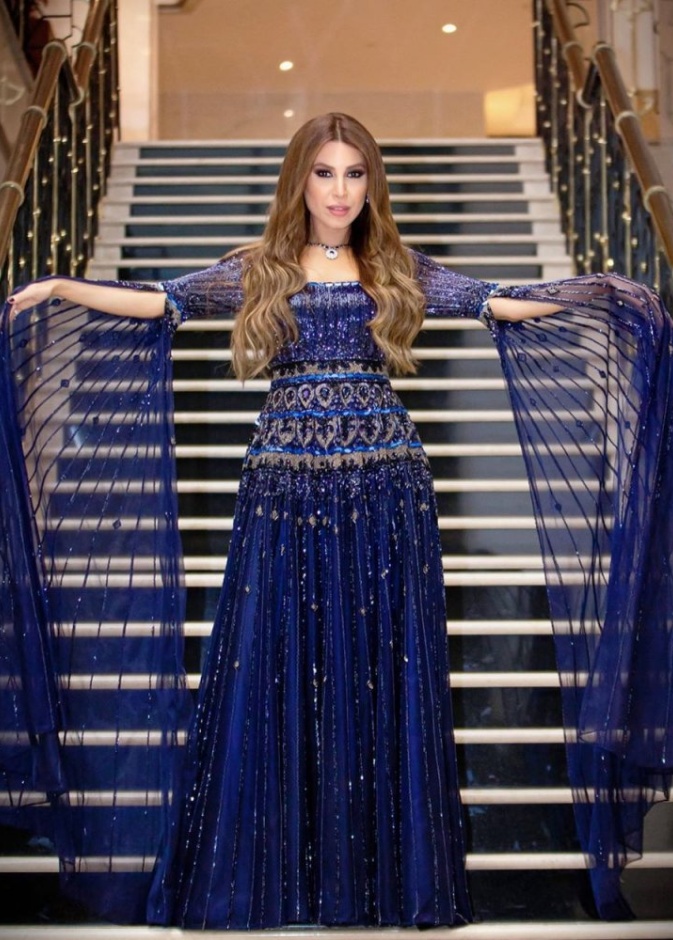 فساتين خطوبة ناعمة 