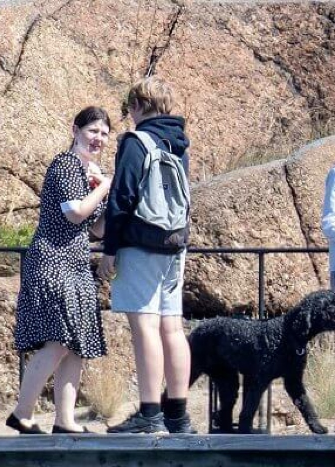  اجتمعت العائلة المالكة النرويجية في ماغيرو Mågerø لقضاء العطلة الصيفية لعام 2020