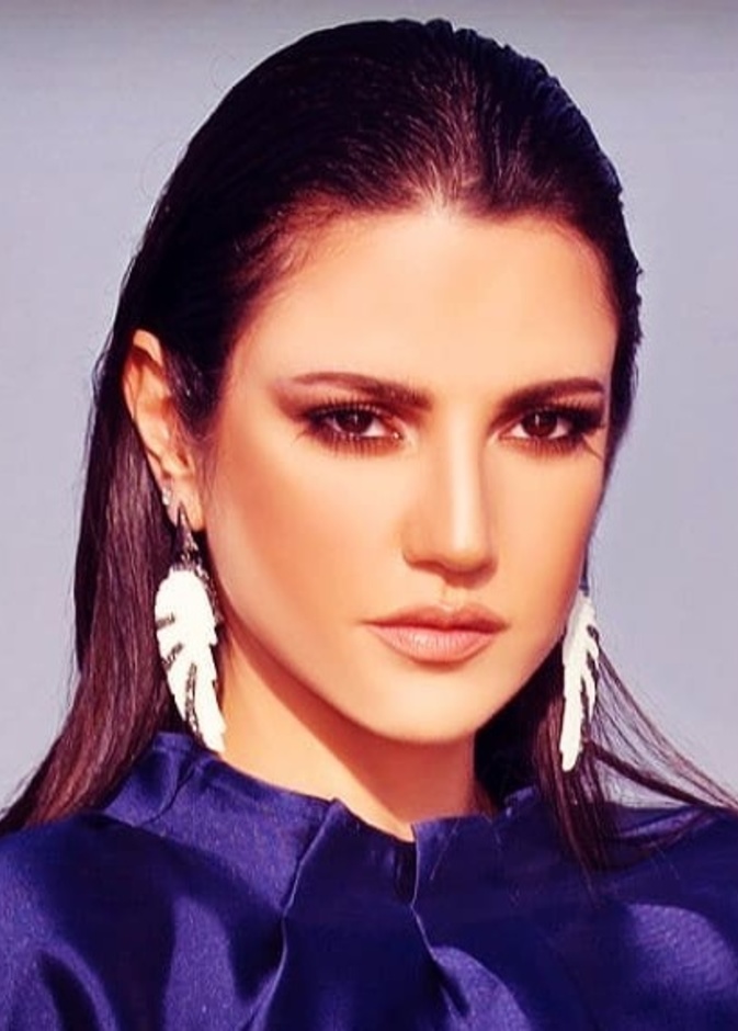 تسريحات شعر ومكياج درة