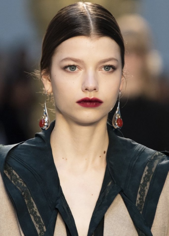  اجمل الوان احمر شفاه اومبريه جريئة للبشرة البيضاء من Chloe