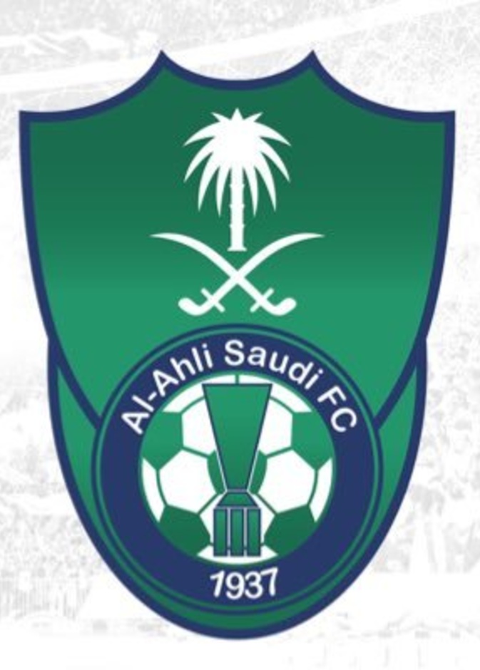 النادي الأهلي يلاحق (مُسيء تويتر) قانونيا