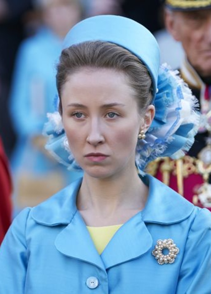 كيف جرحت إيرين دوهرتي حنجرتها لتجسد شخصية الأميرة آن في "The Crown"؟