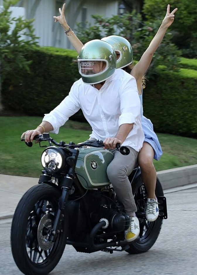 بن أفليك و أنا دي أرماس 