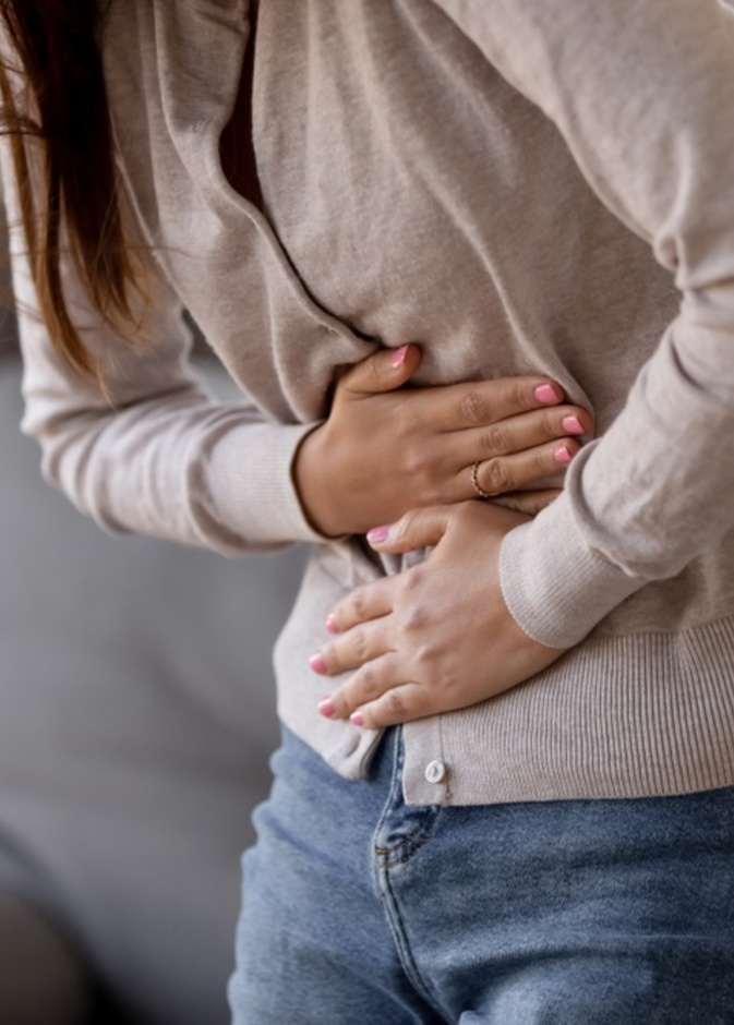 اعراض متلازمة القولون العصبي المتهيج وطرق علاجها