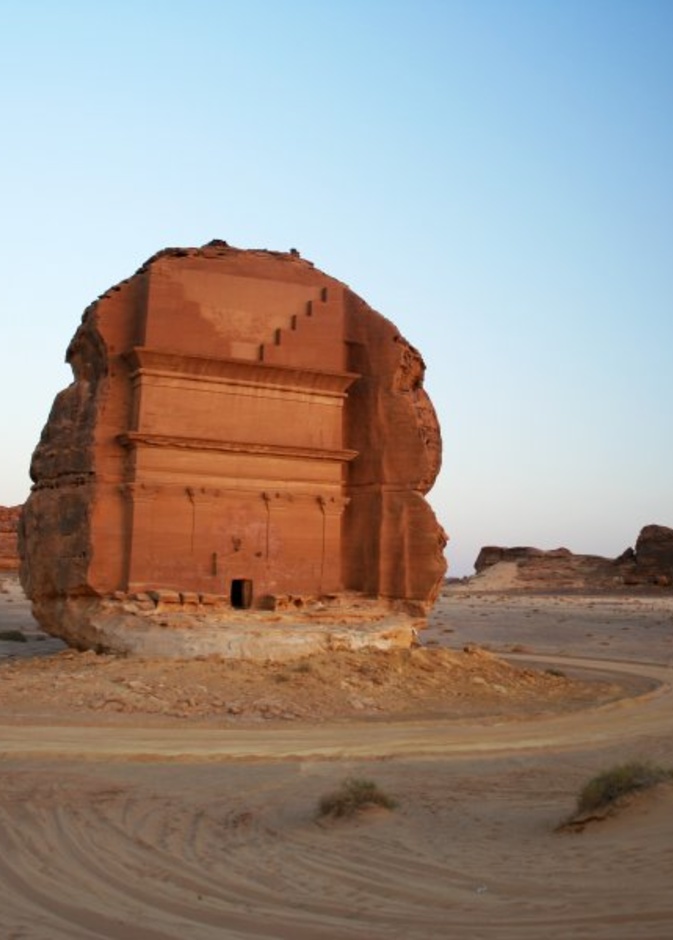 مدائن صالح أهم المعالم السياحية في العلا