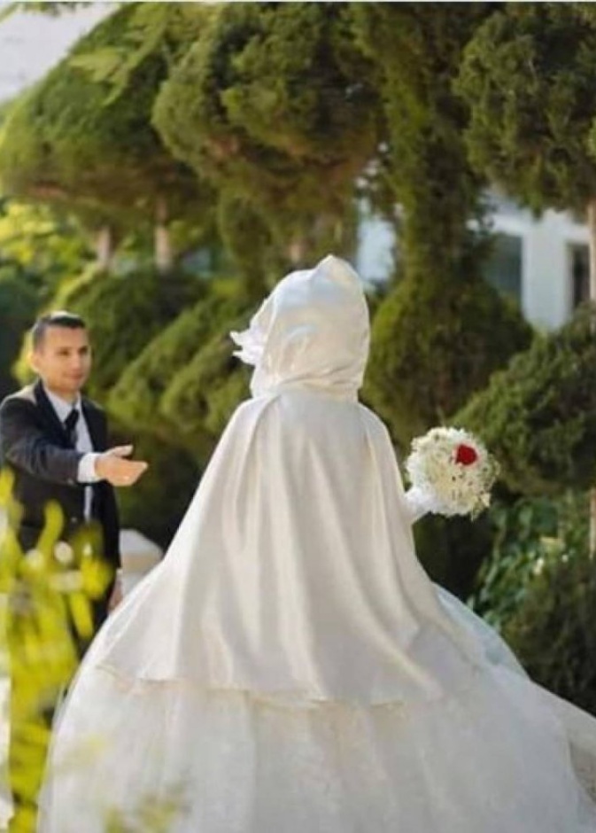  العروس تزف الى القبر بفستانها الابيض