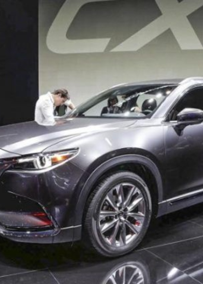مازدا تطرح نسخا جديدة من سيارة CX-9 الكروس أوفر