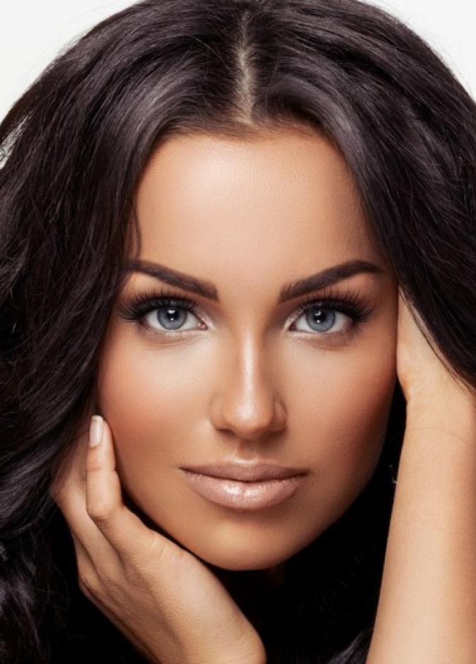  نصائح لتعزيز جمال البشرة قبل يوم المراة الامارتية في زمن كورونا