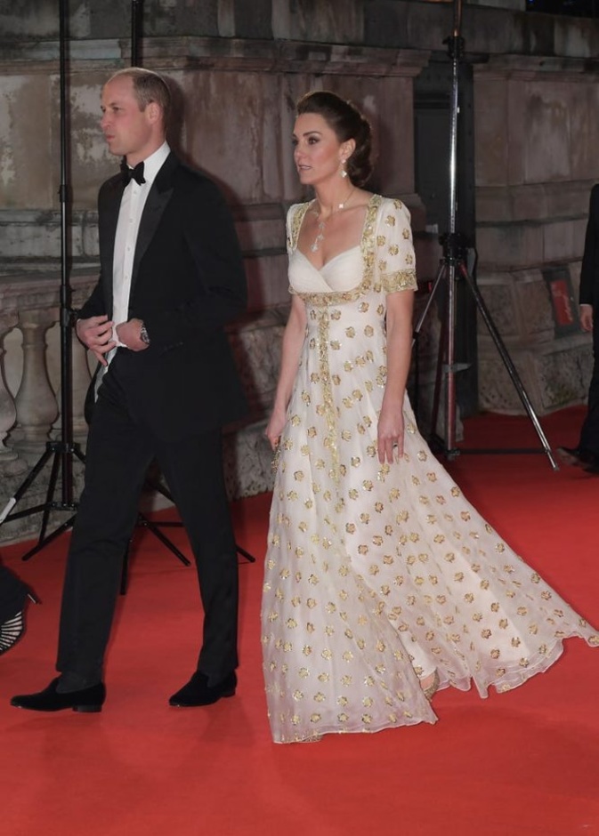 5 فساتين أضافت كيت ميدلتون لمستها الخاصة لتتناسب مع إطلالتها الملكية