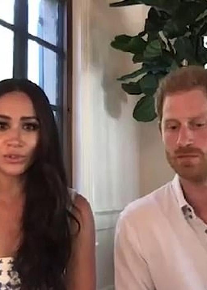  أمازون تضع قيود على التعليق على كتاب Finding Freedom لهذا السبب