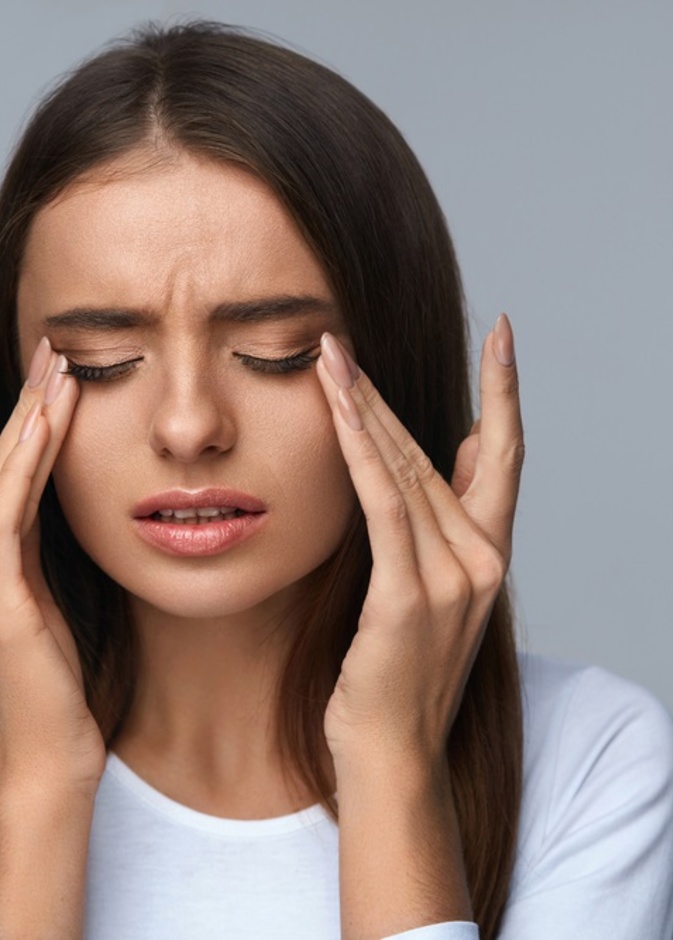 قضاء وقت طويل أمام الشاشة يؤدي إلى إجهاد العين الرقمي