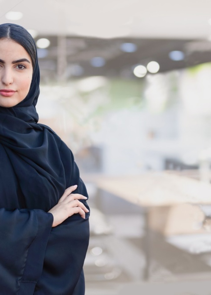 دور المرأة الإماراتية الفاعل في مواجهة فيروس كوفيد -19