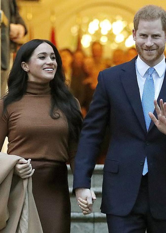 ميغان ماركل والأمير هاري يغيران اسم مؤسستهما الخيرية رسميا إلى MWX