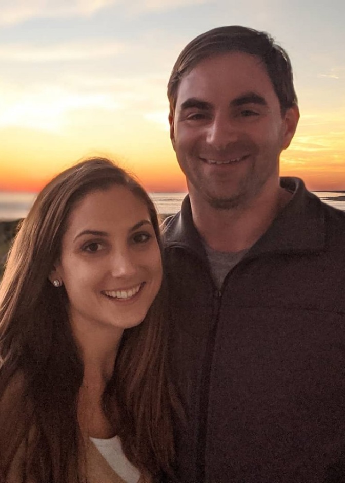 عريس الذي سخر من 2020 رفقة عروسه