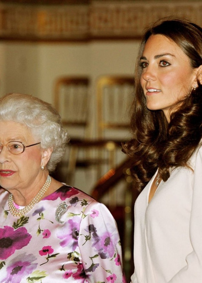 ما هي قطعة المجوهرات التي أهداها الأمير فيليب لحبيبته إليزابيث وأعارتها لكيت ميدلتون؟