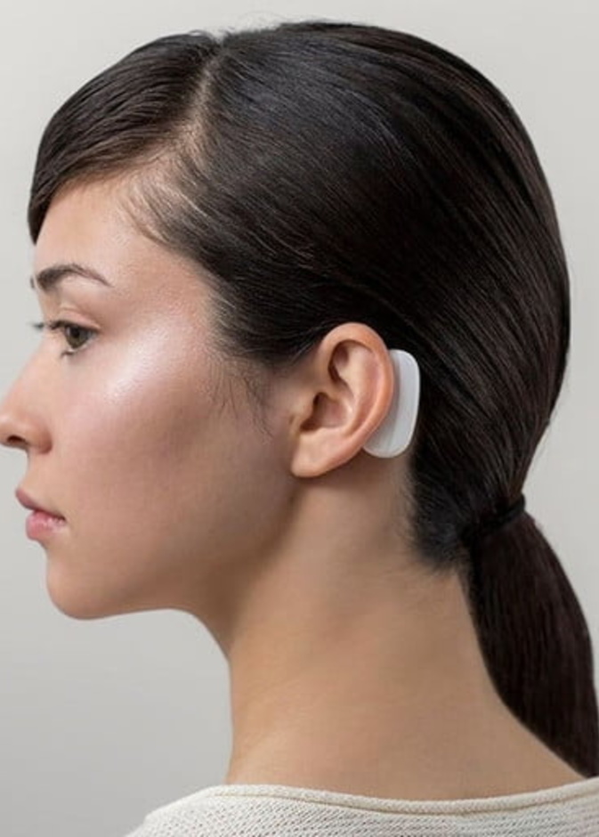 شريحة ذكية تزرع في الدماغ لجعل الإنسان ينصهر مع الذكاء الاصطناعي!