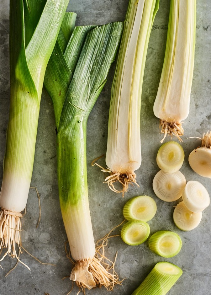  فوائد نبات الكراث الصحية