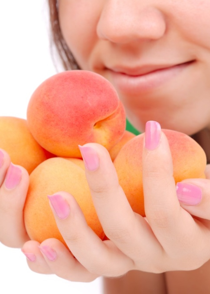 المشمش من الفواكه الغنية بالكالسيوم