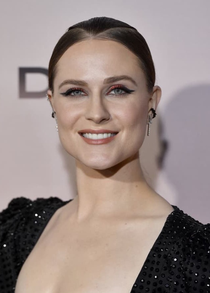 إطلالات ايفان راتشيل الجمالية  Evan Rachel Wood