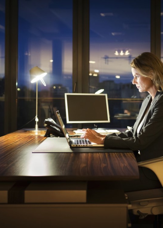 النساء أفضل من الرجال في العمل بنظام المناوبة