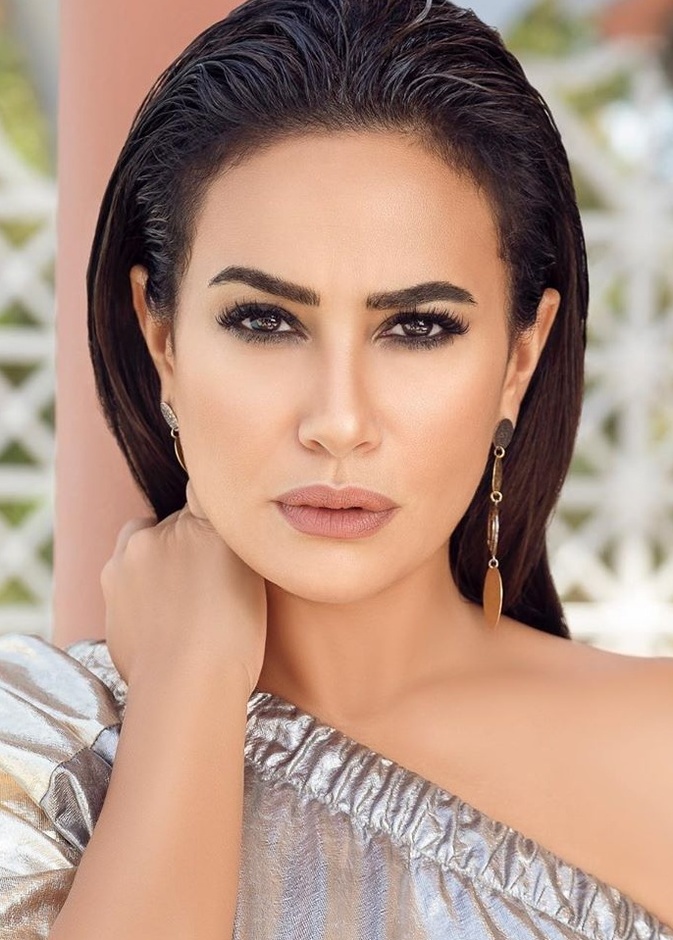 هند صبري في مرحلة المراهقة