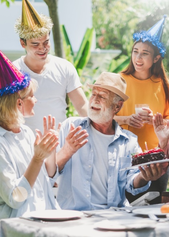 اداء اغنيات عيد الميلاد قد يزيد من انتشار كورونا