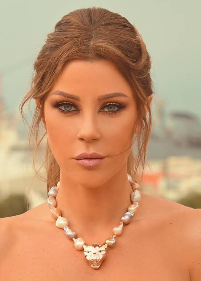 مكياج كارلا حداد