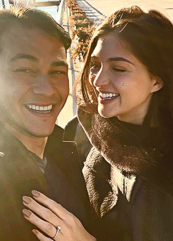 فيتولو ور اشيل ايمونز