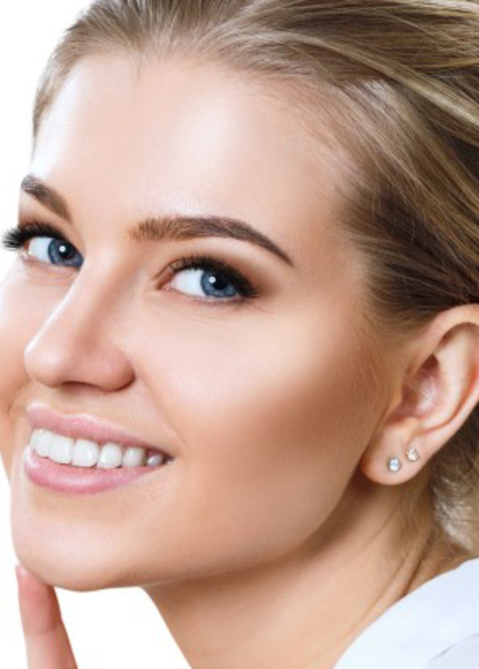 افضل طريقة لتبييض الاسنان في المنزل