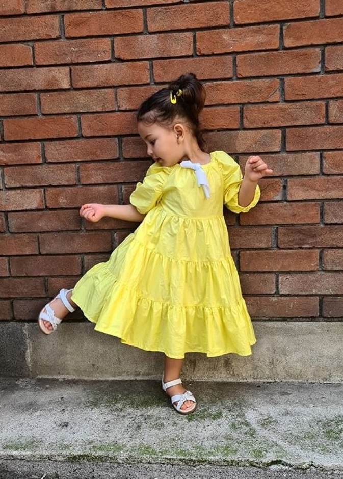  اطلالات إبنة ريم سعيدي على خطى والدتها أيقونة صغيرة للموضة