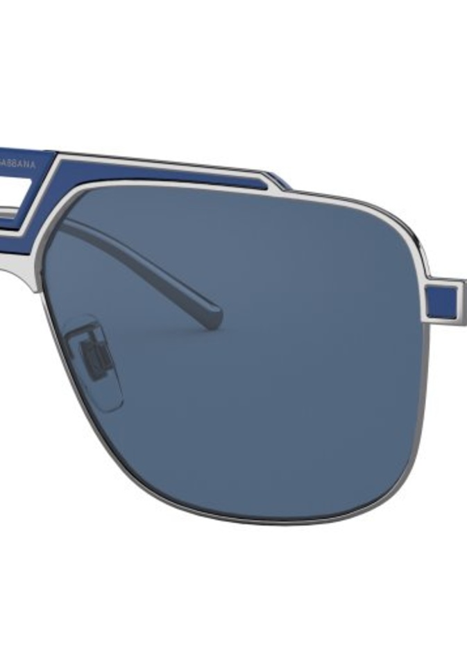 مجموعة مميزة من النظارات الشمسية والطبية للرجال والنساء من Dolce & Gabbana