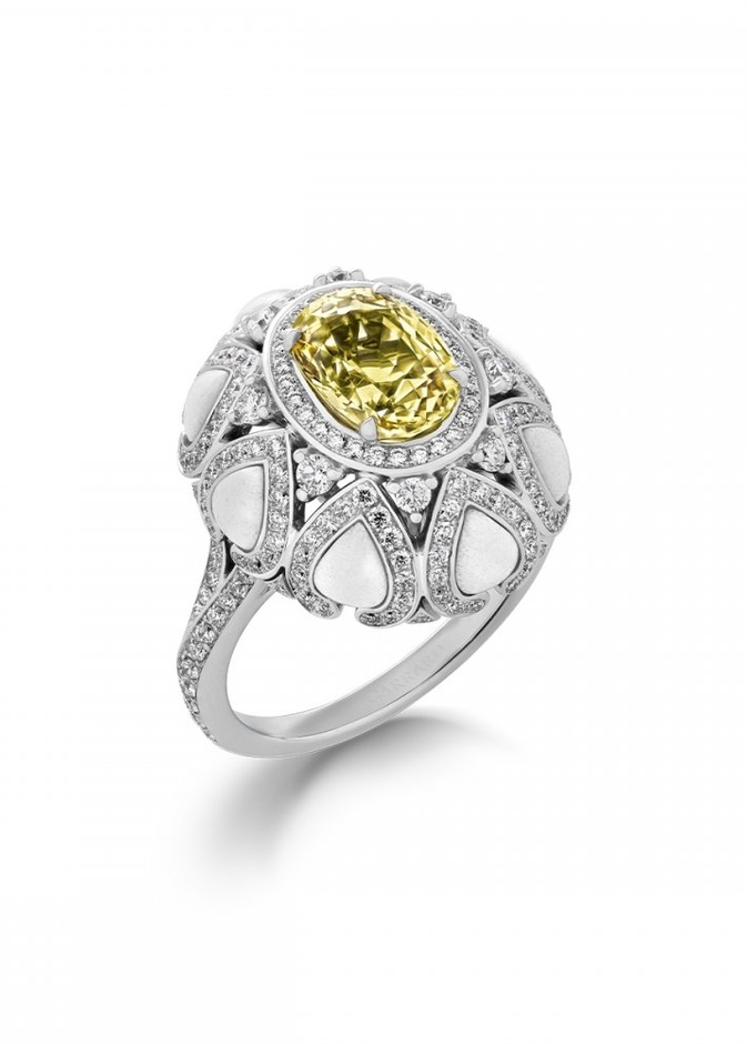 خواتم خطوبة بفصوص الالماس الصفراء